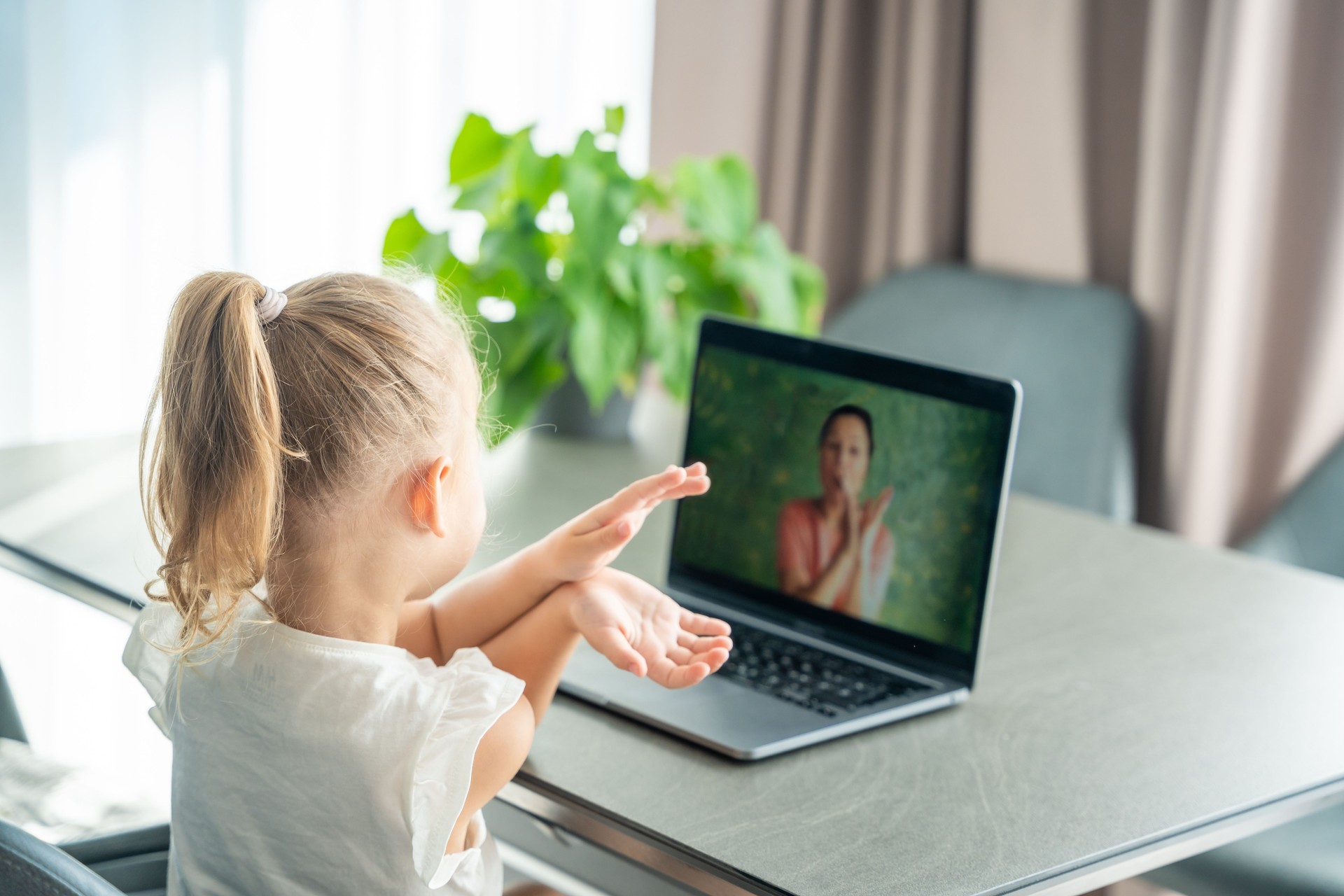 online cocuk ve ergen psikiyatri terapi